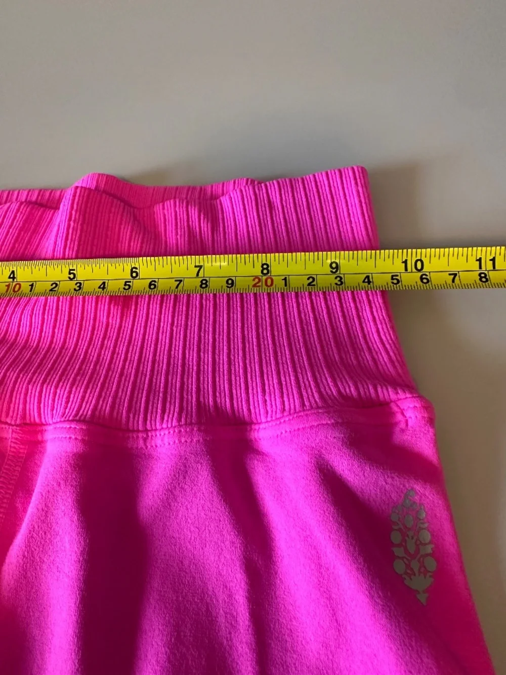NWT Free People FP Movement Good Karma Leggings in Magenta | Size XS/S - Picture 9 of 11